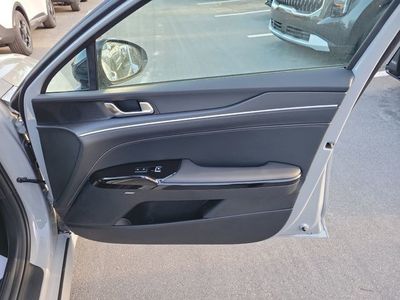 2026 Kia K5 — photo 33 view