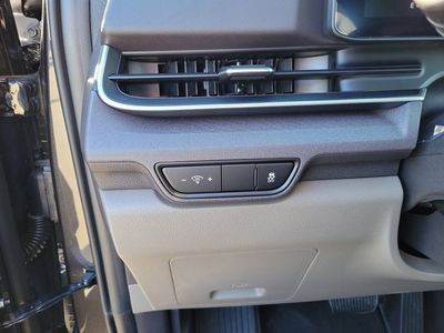 2026 Kia Carnival — photo 10 view