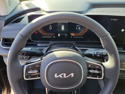 2026 Kia Carnival — photo 13 view