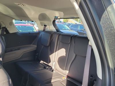 2026 Kia Carnival — photo 27 view