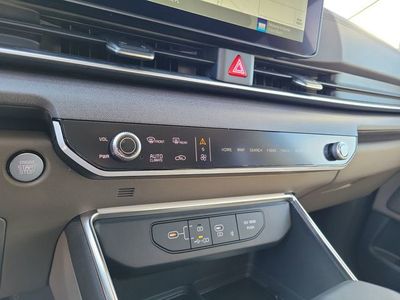2026 Kia Carnival — photo 18 view