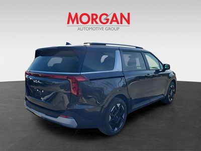 2026 Kia Carnival — side profile view
