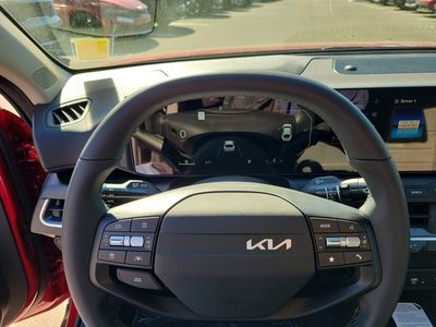 2025 Kia K4 - Photo 13