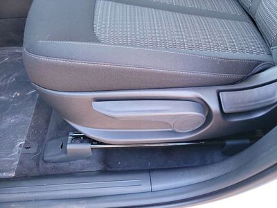 2026 Kia Sorento — photo 9 view