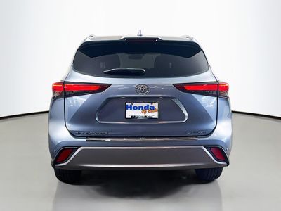 2022 Toyota Highlander - Photo 23