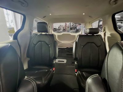 2024 Chrysler Pacifica - Photo 16