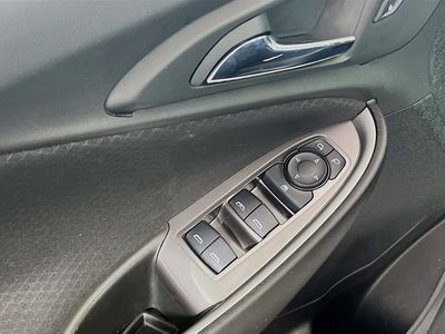 2024 Chevrolet Malibu - Photo 15