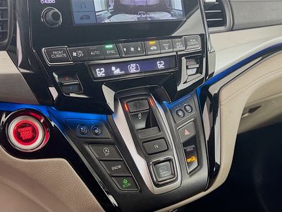2018 Honda Odyssey - Photo 11