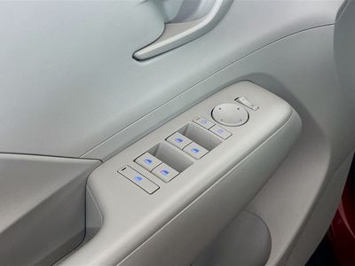 2025 Hyundai Kona - Photo 15