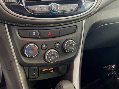 2018 Chevrolet Trax - Photo 11