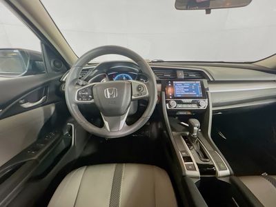 2016 Honda Civic - Photo 18
