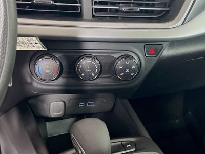 2025 Chevrolet Trax - Photo 13