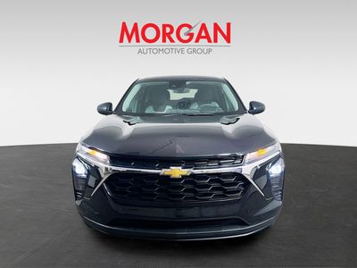 2025 Chevrolet Trax - Photo 2