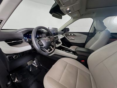 2025 Ford Explorer - Photo 18