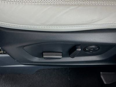 2025 Ford Explorer - Photo 17