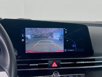 2023 Hyundai Elantra - Photo 12