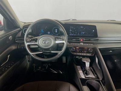 2023 Hyundai Elantra - Photo 18