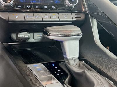 2023 Hyundai Elantra - Photo 14