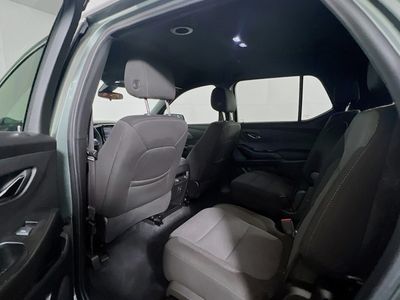 2023 Chevrolet Traverse - Photo 18