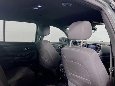 2023 Chevrolet Traverse - Photo 7