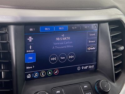 2020 GMC Acadia - Photo 11
