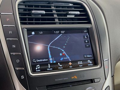 2017 Lincoln MKX — photo 9 view
