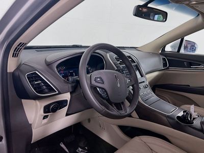 2017 Lincoln MKX — engine compartment view