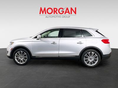 2017 Lincoln MKX — interior view