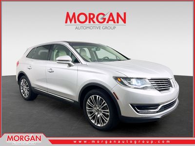 2017 Lincoln MKX Reserve in Silver — front three-quarter view