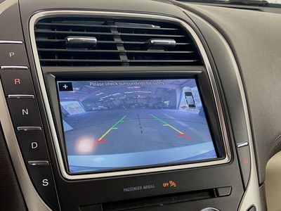 2017 Lincoln MKX — photo 10 view