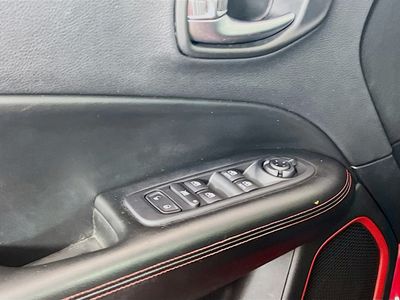 2019 Jeep Compass - Photo 16