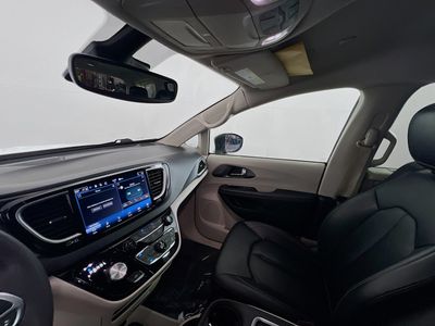 2023 Chrysler Pacifica - Photo 18