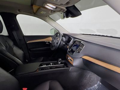 2023 Volvo XC90 - Photo 8