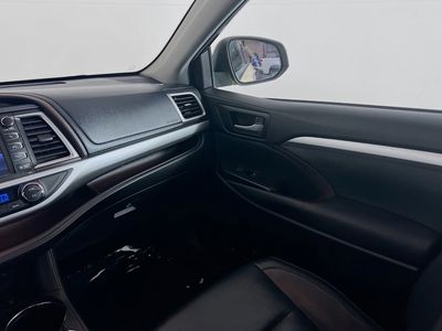 2015 Toyota Highlander - Photo 20