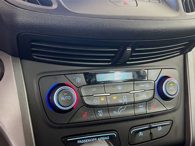 2019 Ford Escape - Photo 13