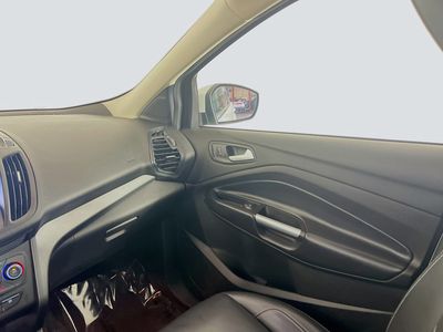 2019 Ford Escape - Photo 18