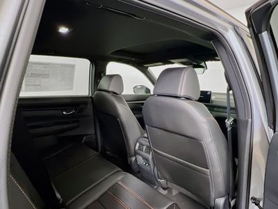 2026 Honda CR-V Hybrid — photo 8 view