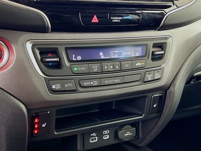 2026 Honda Ridgeline - Photo 12