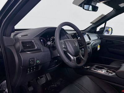 2026 Honda Ridgeline - Photo 8