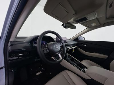 2026 Honda Accord Hybrid - Photo 17