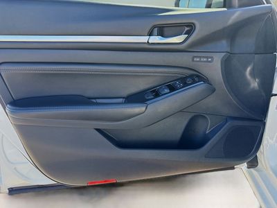 2020 Nissan Altima - Photo 19
