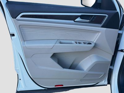 2023 Volkswagen Atlas - Photo 22