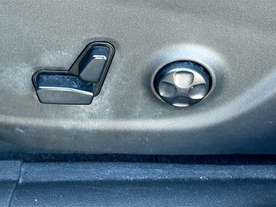 2021 Jeep Cherokee - Photo 23