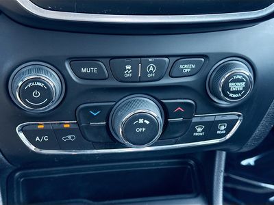 2021 Jeep Cherokee - Photo 32