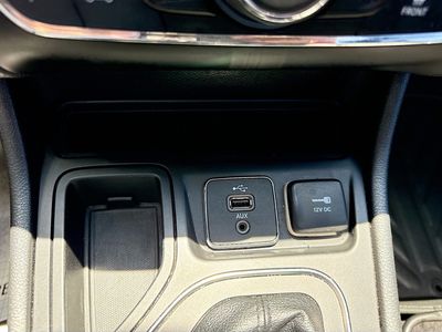 2019 Jeep Cherokee - Photo 28