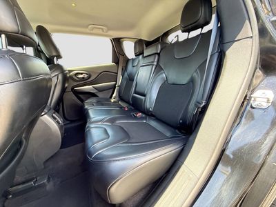 2019 Jeep Cherokee - Photo 19