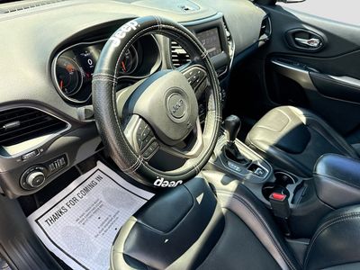 2019 Jeep Cherokee - Photo 24