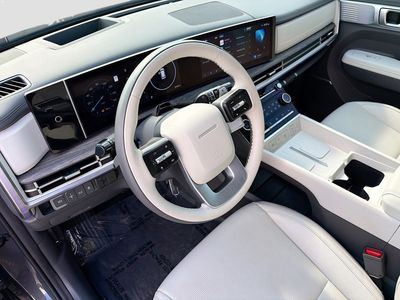 2025 Hyundai Santa Fe - Photo 25