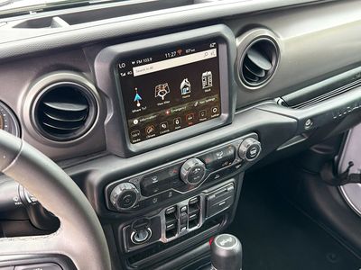 2023 Jeep Wrangler - Photo 26