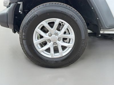 2023 Jeep Wrangler - Photo 40